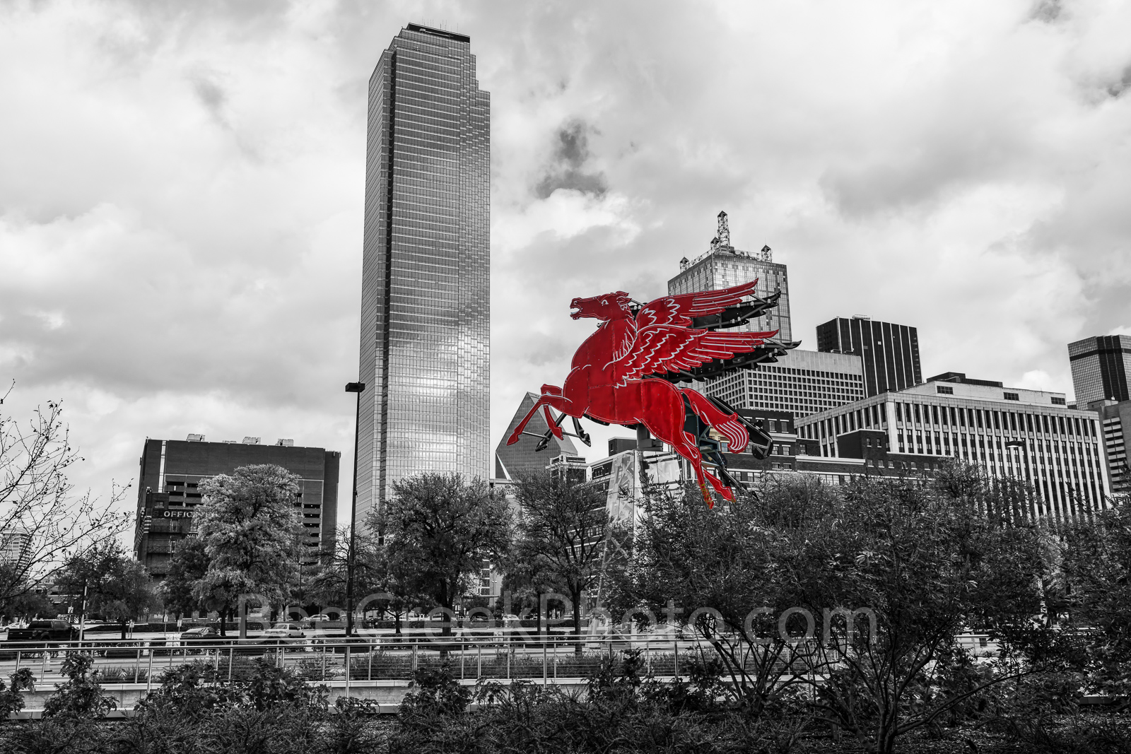 Dallas Downtown BW, red pegasus, skyline, Dallas downtown, black and white, BW, Pegasus, Magnolia Petroleum Building, Magnolia Hotel, flying horse, red pegasos, greek mythology, Bank of America plaza,